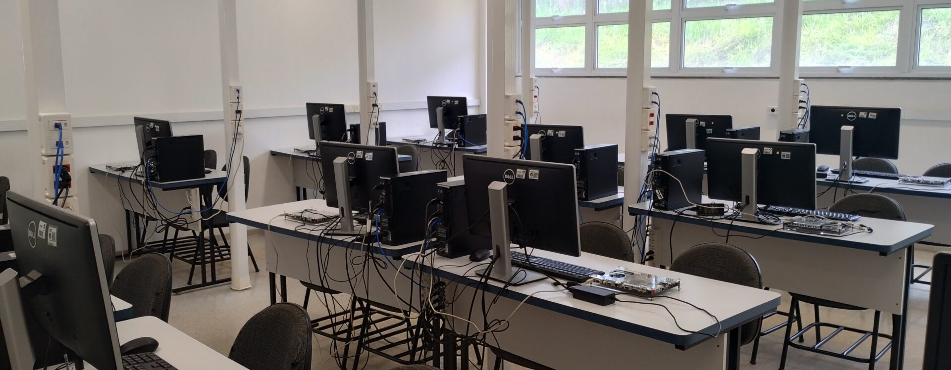 GRAD - Engenharia de Controle e Automação - Imagem 3