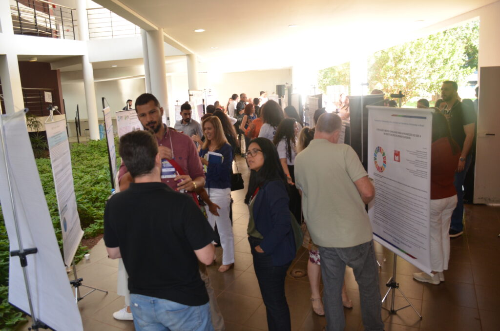 Parceria FEM e CAMEJA recebe prêmio Best Paper Award no Symposium on Sustainability in the Curriculum and Operations of Universities in Brazil